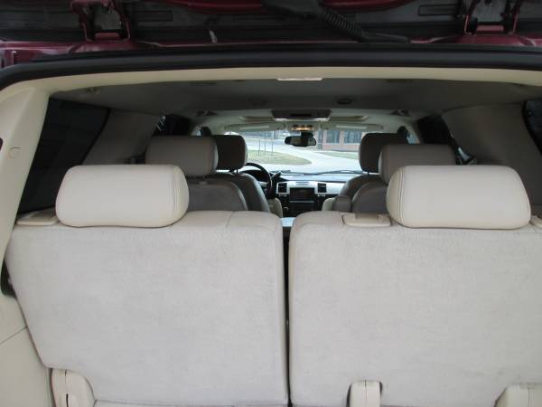 2007 CADILLAC ESCALADE LUXURY - cars & trucks - by dealer - vehicle... for sale in Lincoln, NE – photo 8