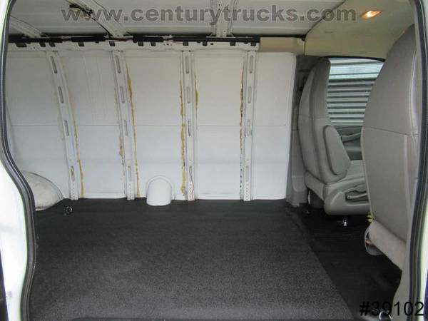 2016 Chevrolet Express 2500 CARGO EXTENDED Summit White for sale in Grand Prairie, TX – photo 14