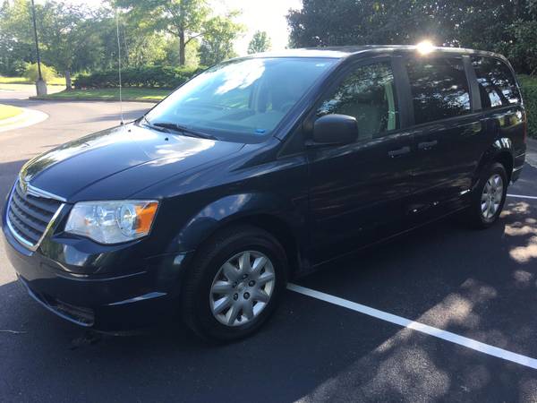 Chrysler Town and Country 2008 for sale in Memphis, TN