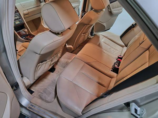 Collector Grade 1999 Mercedes-Benz C280 only 92k miles! Rust free -... for sale in Northbrook, IL – photo 14