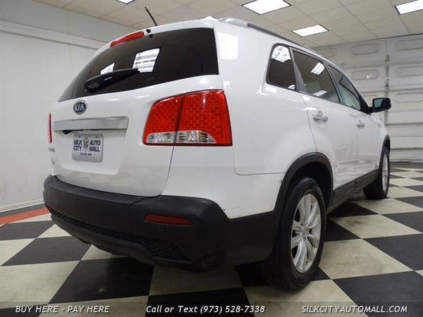 2011 Kia Sorento LX AWD Camera AWD LX 4dr SUV (V6) - AS LOW AS for sale in Paterson, CT – photo 6