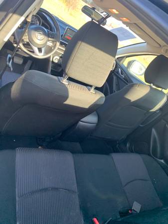 2016 Mazda3 i Sport Sedan 4D - - by dealer - vehicle for sale in Duncanville, TX – photo 9