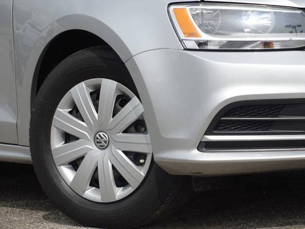 Get a 2016 Volkswagen Jetta for $139/mo BAD CREDIT NO PROBLEM - cars... for sale in Chicago, IL – photo 3
