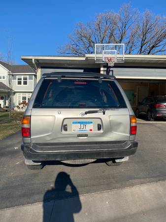 1999 NISSAN PATHFINDER - cars & trucks - by owner - vehicle... for sale in Saint Paul, MN – photo 3