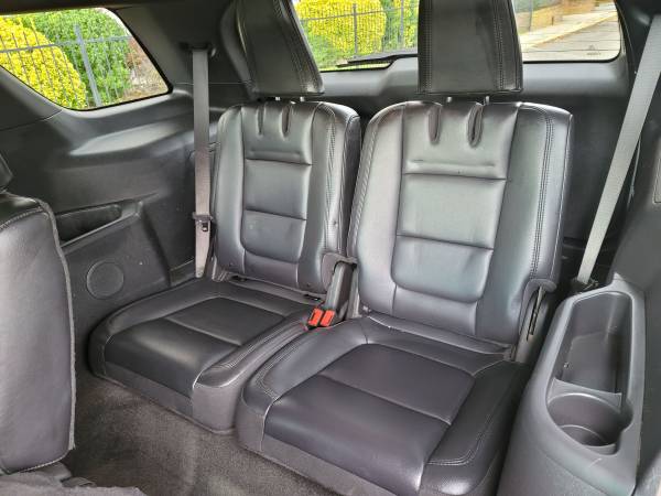 2012 FORD EXPLORER XLT 4WD AWD 3.5 V6 LEATHER SEATS - cars & trucks... for sale in STATEN ISLAND, NY – photo 16