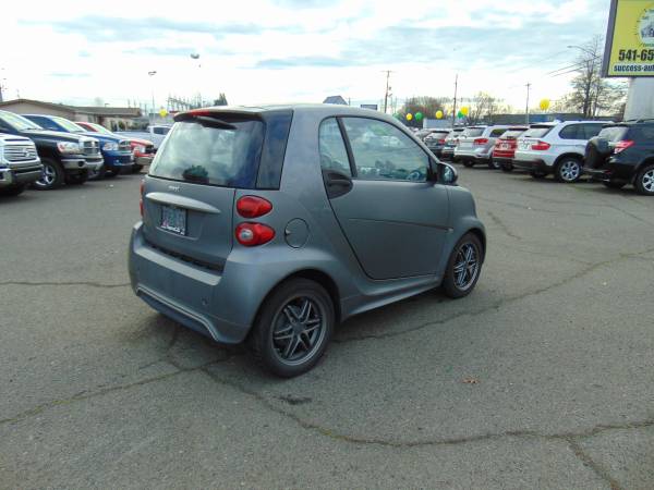 2014 SMART FORTWO - - by dealer - vehicle automotive for sale in Eugene, OR – photo 3