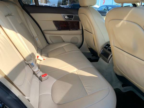 R1. 2009 Jaguar XF NAV BACK UP CAM LEATHER SUNROOF SUPER CLEAN for sale in Stanton, CA – photo 12