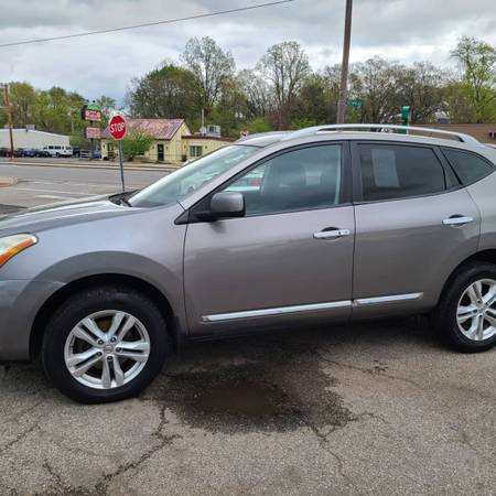 2012 Nissan Rogue SV AWD - - by dealer - vehicle for sale in Toledo, OH – photo 5