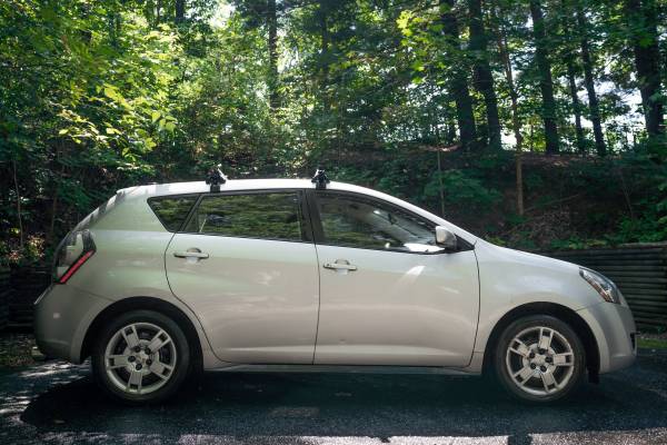 Pontiac Vibe 2009 - Total Engine Seize (driven without oil) $1,650 OBO for sale in Asheville, NC