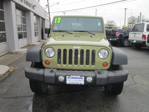2013 JEEP WRANGLER UNLIMITED SPORT 4DOOR IN MINT CONDITION - cars & for sale in East Providence, RI – photo 8