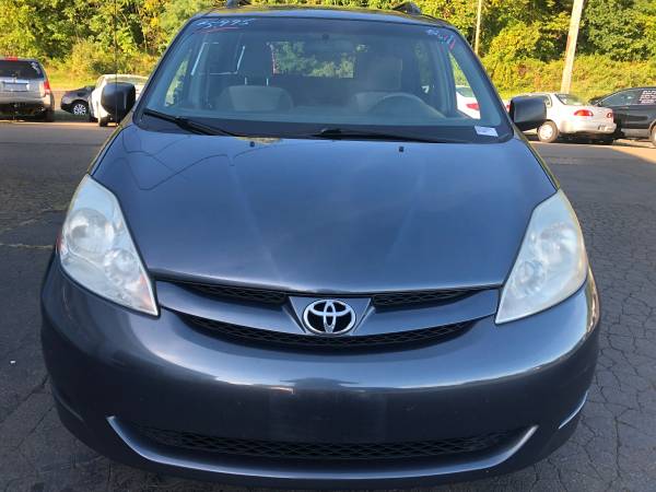 *2010 TOYOTA SIENNA LE*CERTFIED 1-OWNR*7-PASS*SIDE AIRBAGS*XLNT COND* for sale in North Branford , CT – photo 8