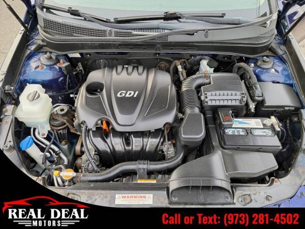 2011 Hyundai Sonata 4dr Sdn 2 4L Auto GLS - - by for sale in Lodi, NY – photo 17