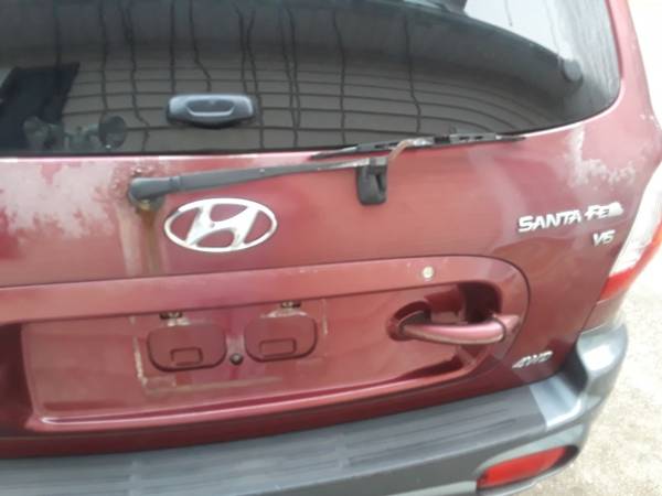2004 Hyundai Santa Fe GLS 2 7L 4WD - - by dealer for sale in Inman, SC – photo 5
