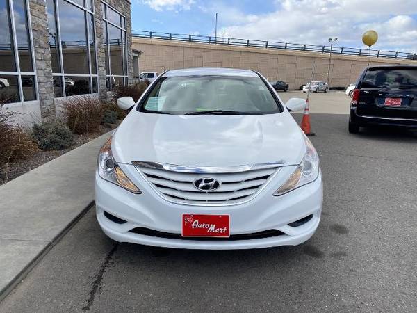 2013 Hyundai Sonata - - cars & trucks - by dealer - vehicle... for sale in Grand Junction, CO – photo 3