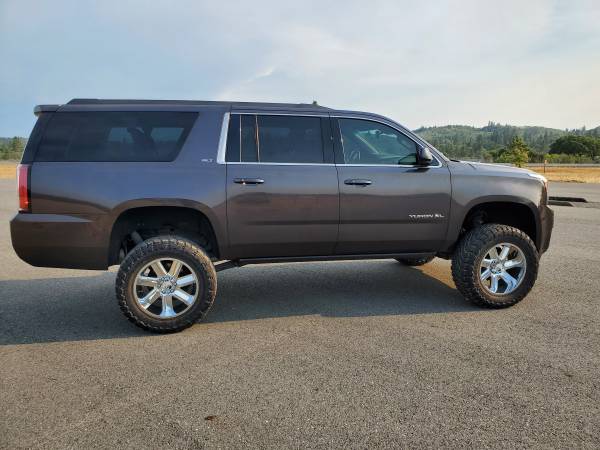 2016 GMC Yukon XL SLT**Excellent Condition**Lifted**Adult Owned** -... for sale in Grants Pass, OR – photo 7