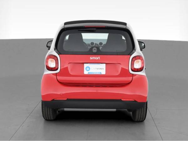 2017 smart fortwo Passion Hatchback Coupe 2D coupe Red - FINANCE -... for sale in Madison, WI – photo 9