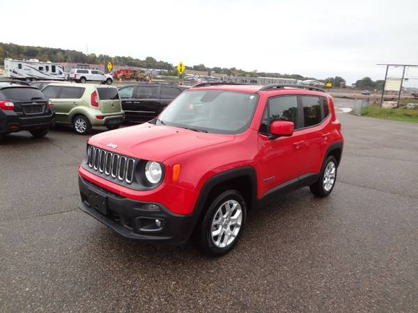 2017 Jeep Renegade Latitude 4WD for sale in Shakopee, MN – photo 7