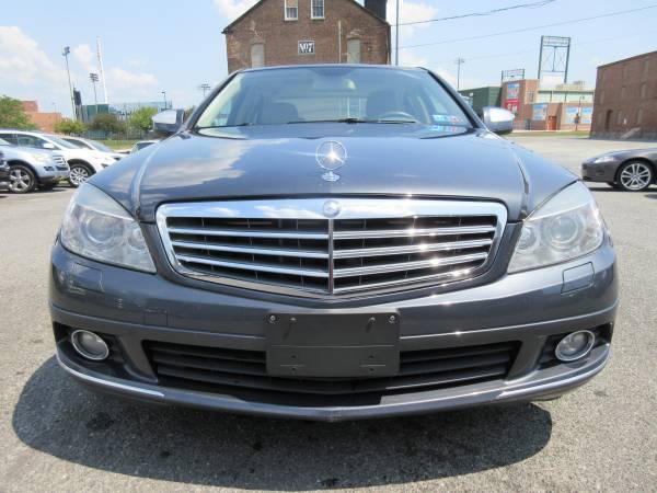 ** 2009 MERCEDES C300 4MATIC- LOADED! AWD! GUARANTEED FINANCE! for sale in Lancaster, PA – photo 2