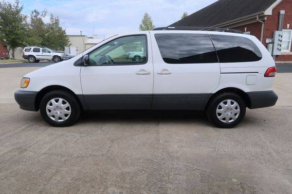 2002 Toyota Sienna LE Minivan BUY HERE PAY HERE! HABLAMOS ESPANOL! for sale in Murfreesboro, TN – photo 4