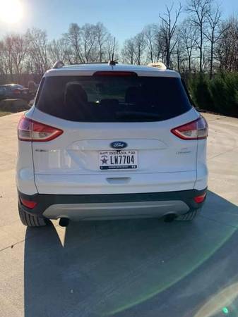 2014 FORD ESCAPE SE - cars & trucks - by owner - vehicle automotive... for sale in Ferdinand, KY – photo 4