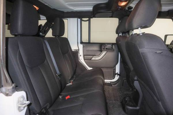 2016 Jeep Wrangler Unlimited, Bright White Clearcoat - cars & trucks... for sale in Wall, NJ – photo 21