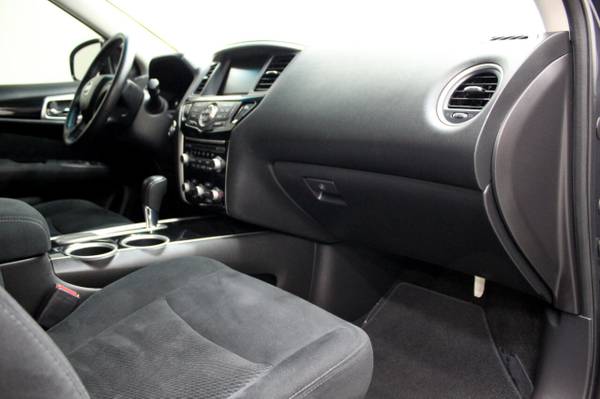 2013 Nissan Pathfinder SV hatchback Gray - - by dealer for sale in Farmington, AR – photo 7