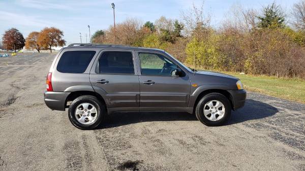 2003 Mazda Tribute ES - - by dealer - vehicle for sale in Grand Blanc, MI – photo 4