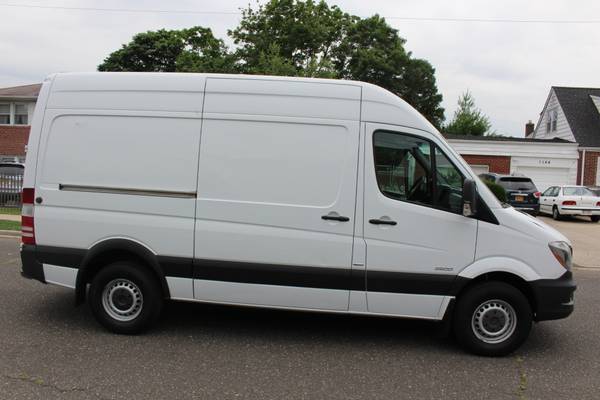 2014 MERCEDES SPRINTER 2500 144 WB CARGO DIESEL VAN WE FINANCE ALL!!! for sale in Uniondale, NY – photo 7