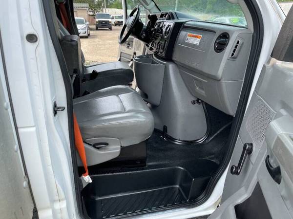 2013 FORD E350 CUTAWAY - - by dealer - vehicle for sale in Baton Rouge , LA – photo 5