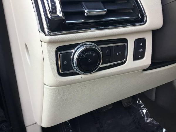 2018 Lincoln Navigator Reserve - Lowest Miles/Cleanest Cars In FL for sale in Fort Myers, FL – photo 16