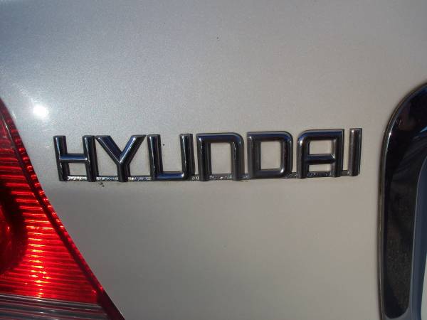 2004 HYUNDIA SONATA - - by dealer - vehicle automotive for sale in ELK RIVER -ANOKA, MN – photo 6