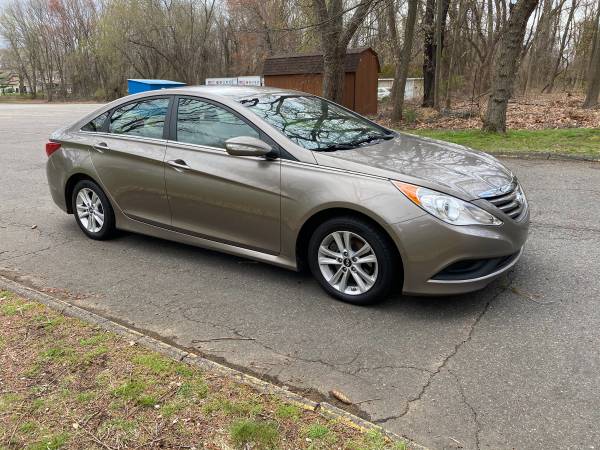 2014 Hyundai Sonata - - by dealer - vehicle automotive for sale in South Windsor, CT – photo 2