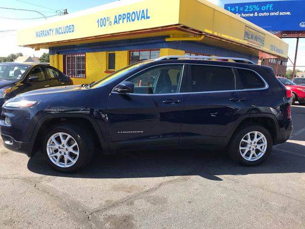 2015 Jeep Cherokee Latitude 4x4 4dr SUV - BAD CREDIT... for sale in Denver , CO – photo 5