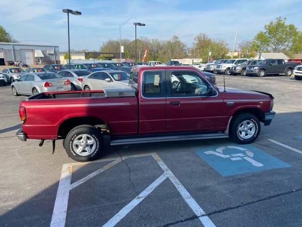 1996 Mazda B-Series Pickup B4000 LE 2dr Extended Cab for sale in Kansas City, MO – photo 9