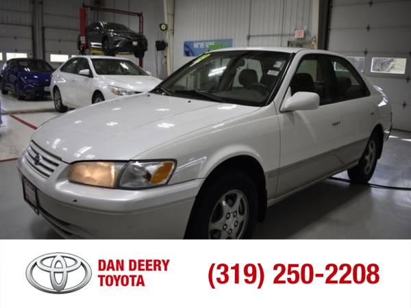 1999 Toyota Camry LE Super White - - by dealer for sale in Cedar Falls, IA – photo 12