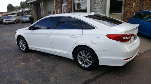 2017 HYUNDAI SONATA with FACTORY WARRANTY REMAINING - cars & trucks... for sale in Sioux Falls, SD – photo 16