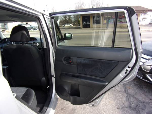 2011 Scion XB CLEAN!!! - cars & trucks - by dealer - vehicle... for sale in Newark, OH – photo 16