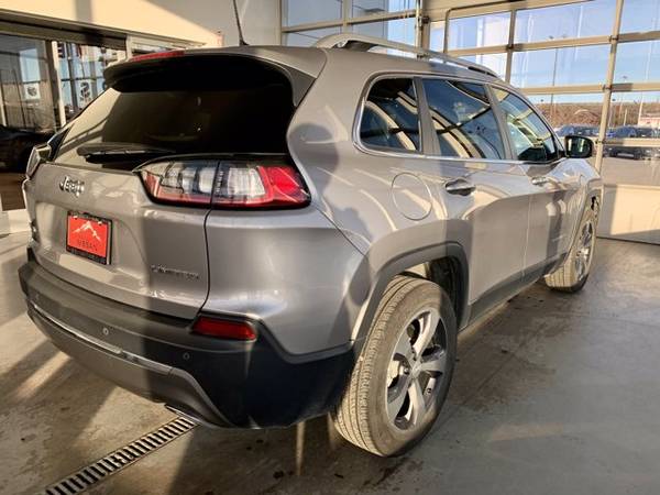 2019 Jeep Cherokee Limited - cars & trucks - by dealer - vehicle... for sale in Fairbanks, AK – photo 6