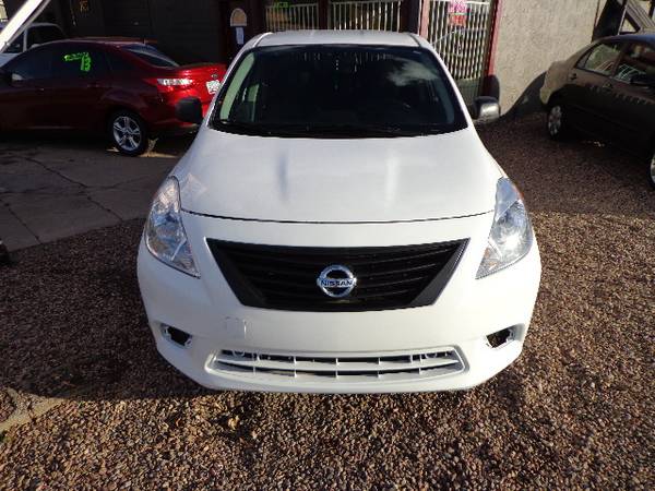 2013 NISSAN VERSA FWD 5 SPEED MANUAL GAS SAVER GREAT 1ST CAR (SOLD)... for sale in Pinetop, AZ – photo 5