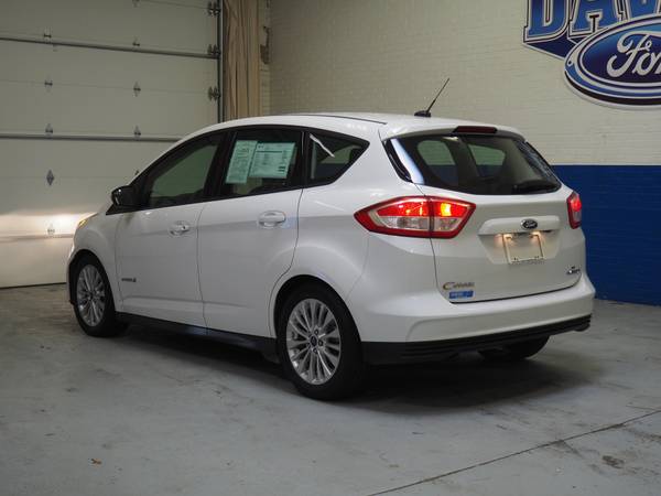 2018 Ford C Max Hybrid Hatchback 4 Door - cars & trucks - by dealer... for sale in Charleroi, PA – photo 3