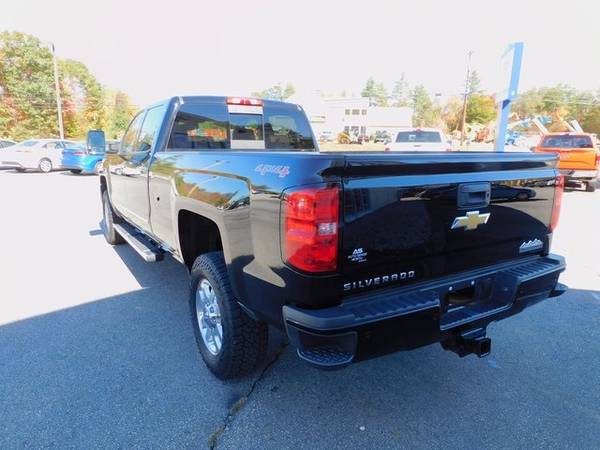2015 Chevrolet Chevy Silverado 3500HD High Country - BAD CREDIT OK!... for sale in Chichester, NH – photo 4