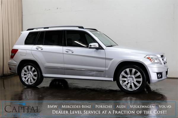 Sporty Style! 2012 Mercedes GLK350 4MATIC w/Nav & BIG Panoramic for sale in Eau Claire, WI – photo 2