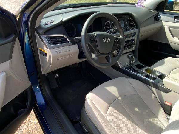 2015 Hyundai Sonata - - by dealer - vehicle automotive for sale in Wadsworth, OH – photo 8