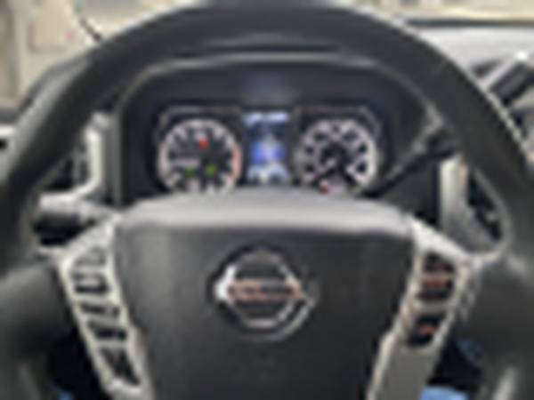 2017 Nissan Titan Crew Cab - LEWIS CLARK AUTO SALES - cars & trucks... for sale in LEWISTON, ID – photo 13