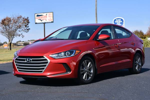 2017 Hyundai Elantra SE FWD - 2 OWNER - Easy Payments! - cars &... for sale in Nixa, MO – photo 2