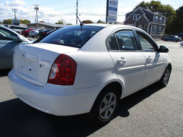 2009 HYUNDAI ACCENT GLS ONE OWNER CLEAN CARFAX 95K MILES for sale in Providence, RI – photo 4