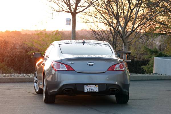 2012 Hyundai Genesis Coupe 2 0L, Turbo w/Bluetooth, USB & Auxiliary for sale in Shingle Springs, CA – photo 3