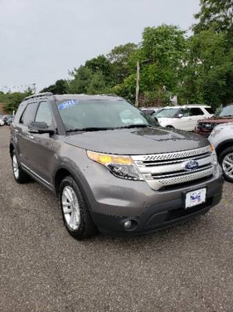 2011 FORD Explorer XLT 4D Crossover SUV for sale in Bay Shore, NY – photo 2