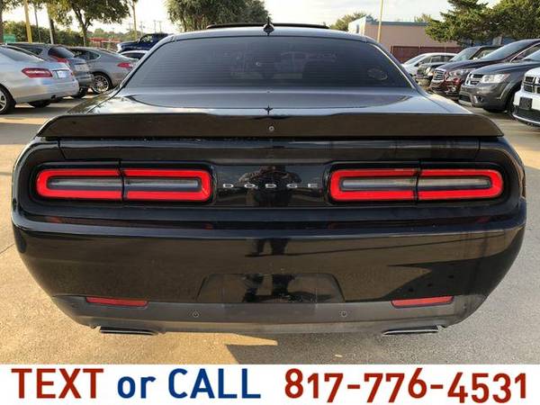 2015 Dodge Challenger R/T Coupe 2D EZ FINANCING-BEST PRICES AROUND! for sale in Arlington, TX – photo 5