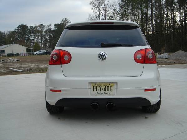 2008 Volkswagen R32 AWD 3.2L V6 1 of Only 5000 Made! Clean Carfax for sale in Castle Hayne, NC – photo 4